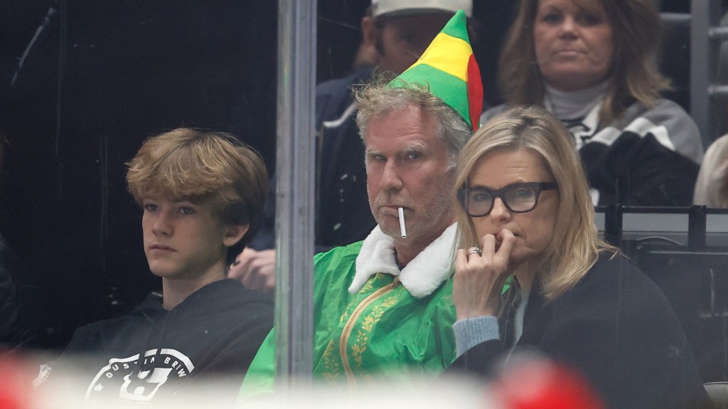 will-ferrell-elf-viral-stunt