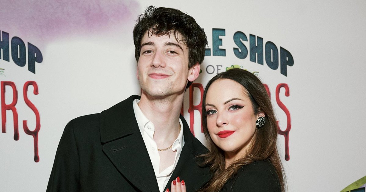 liz-gillies-milo-manheim-little-shop-horrors