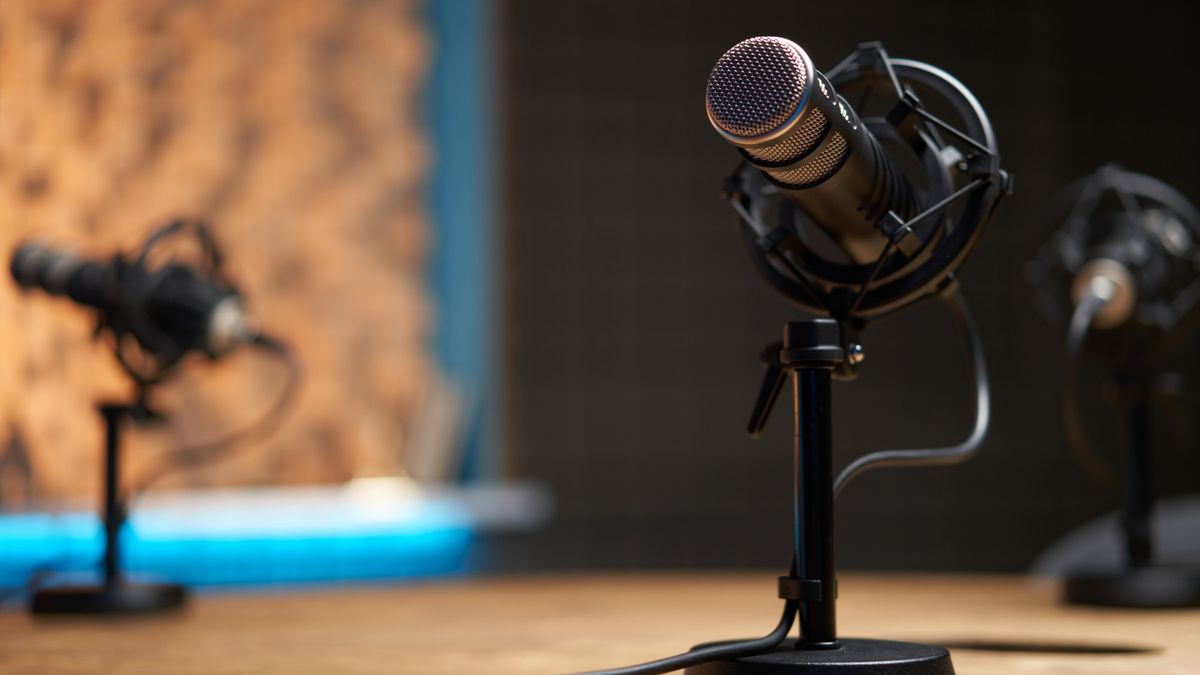 podcasts-march-2023-must-listen
