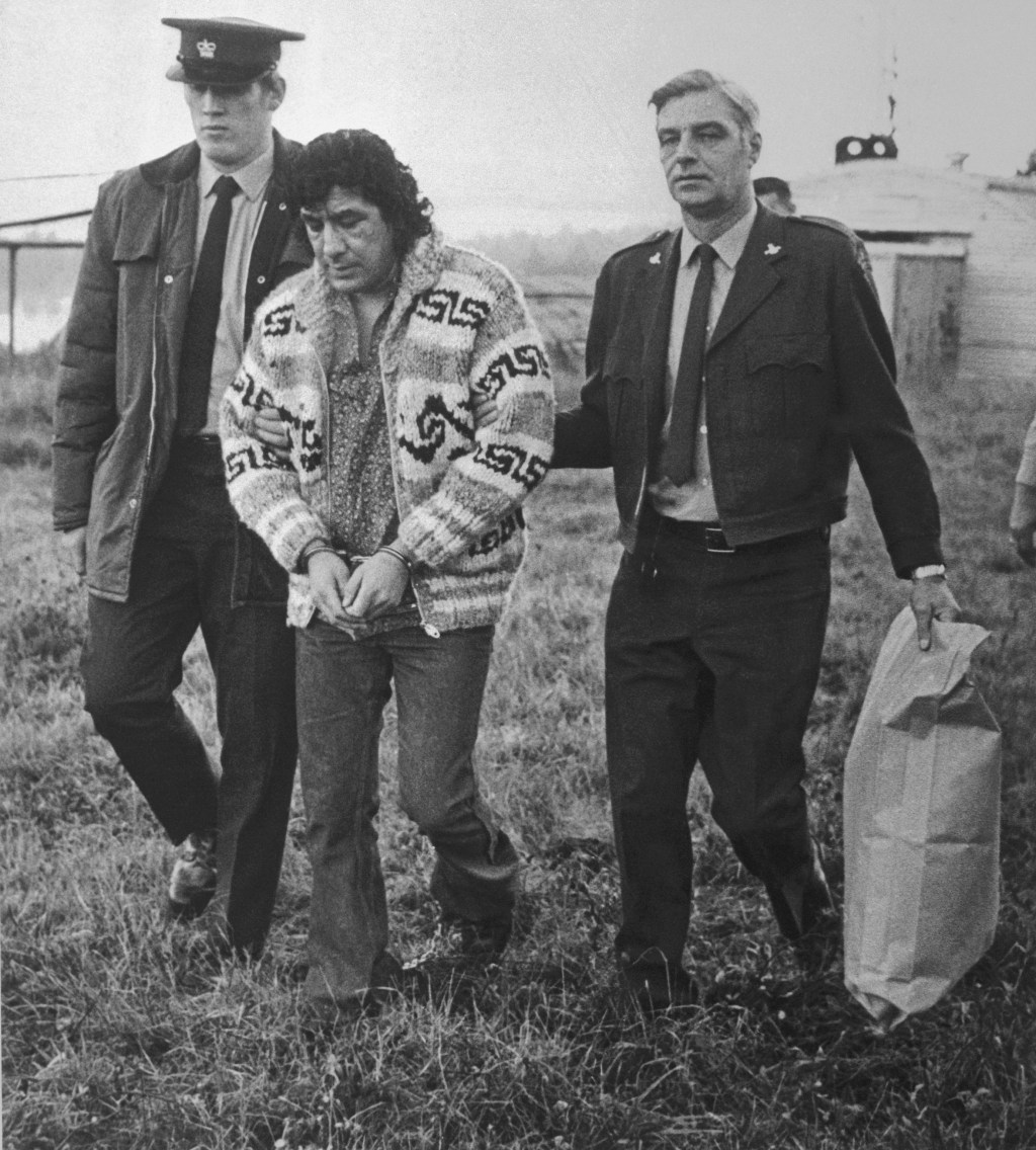seeking-justice-leonard-peltier