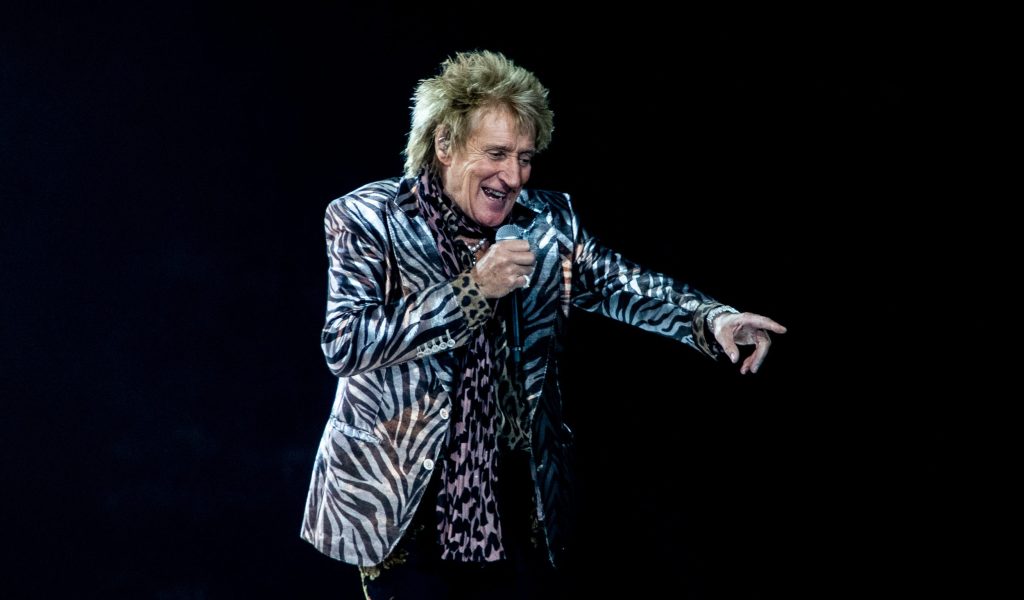 rod-stewart-glastonbury-legend-slot