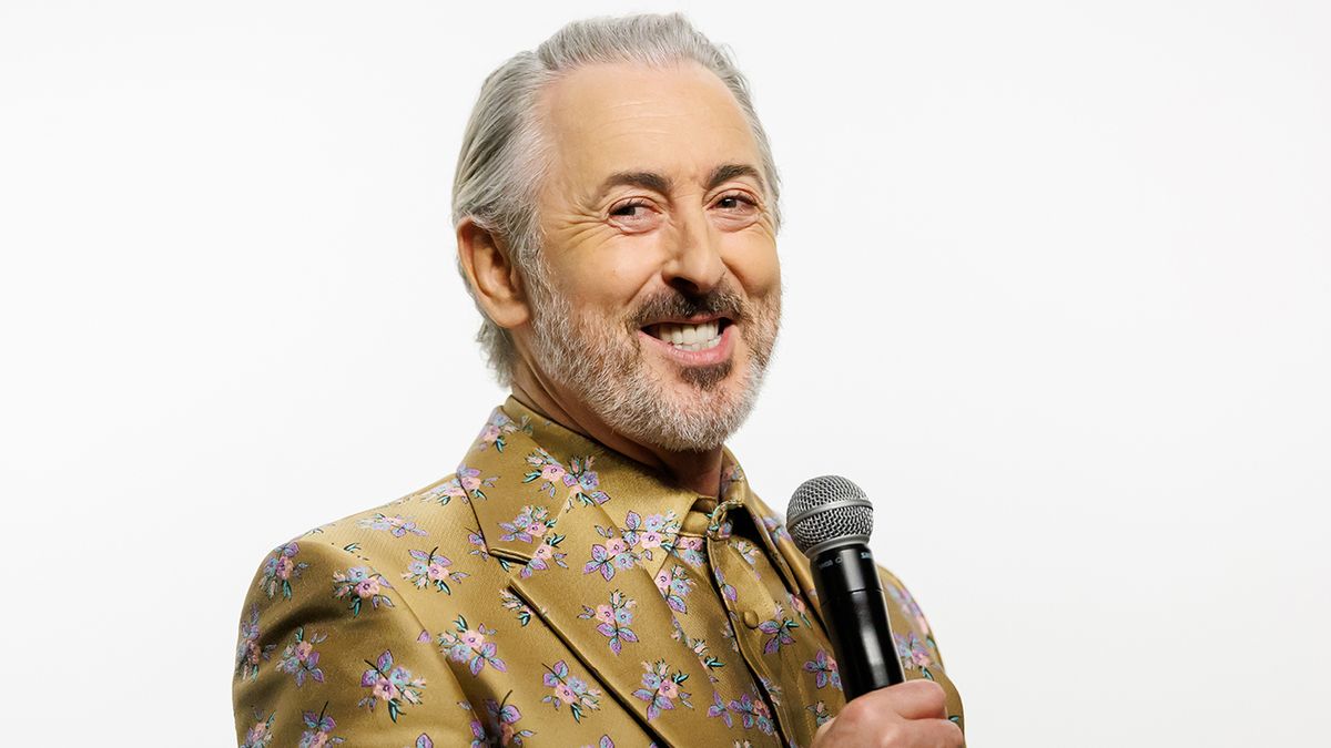 alan-cumming-resilient-characters