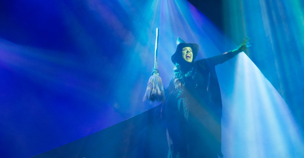 broadway-thanksgiving-box-office-record