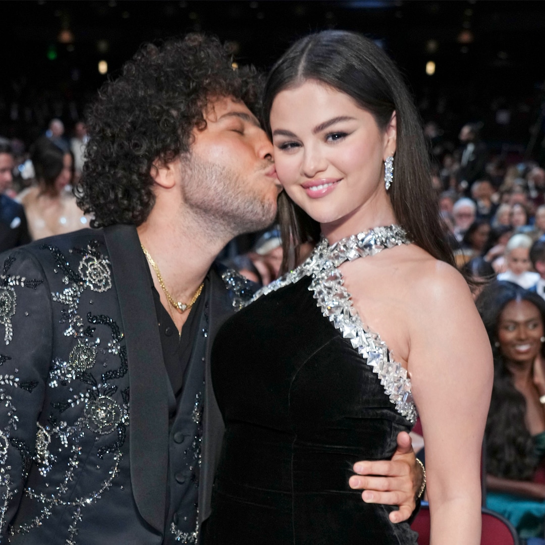 selena-gomez-benny-blanco-engagement