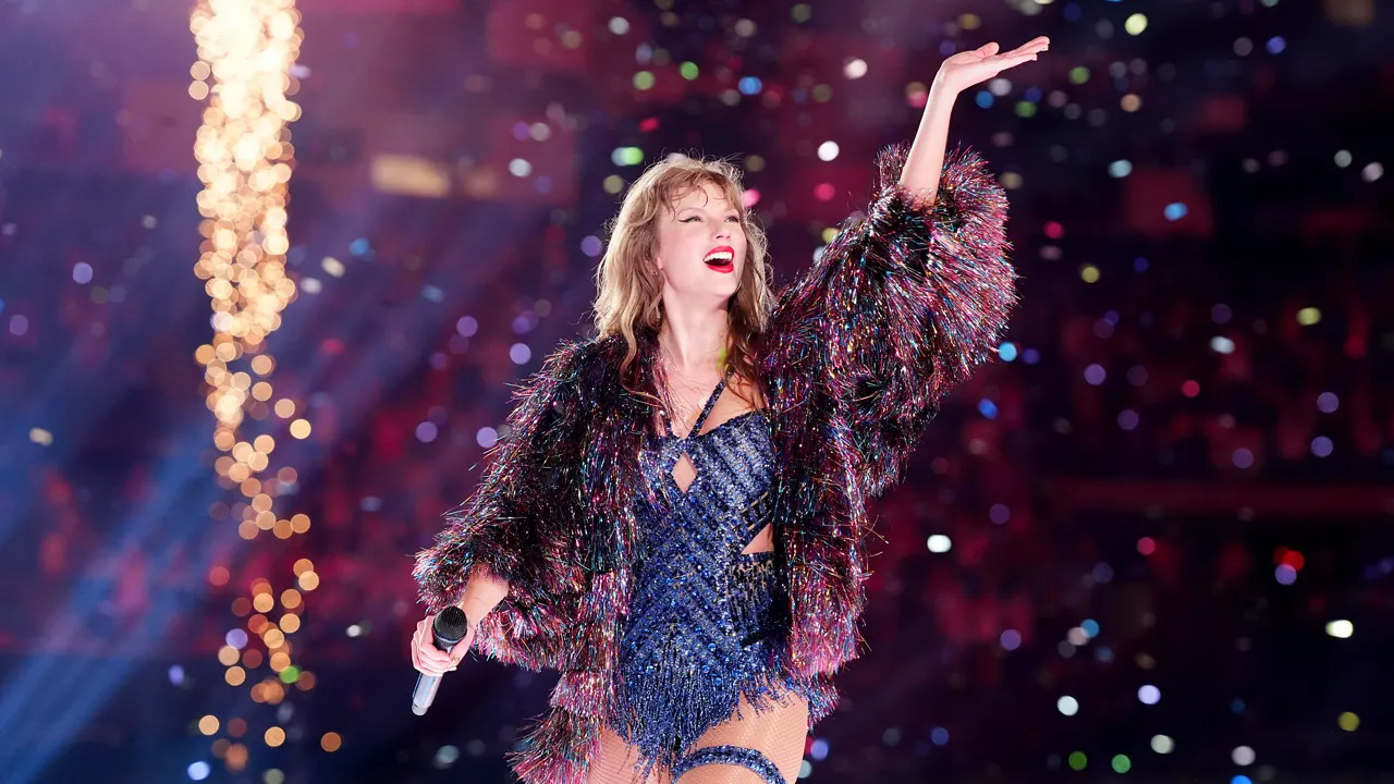 taylor-swift-unforgettable-eras-tour-moments