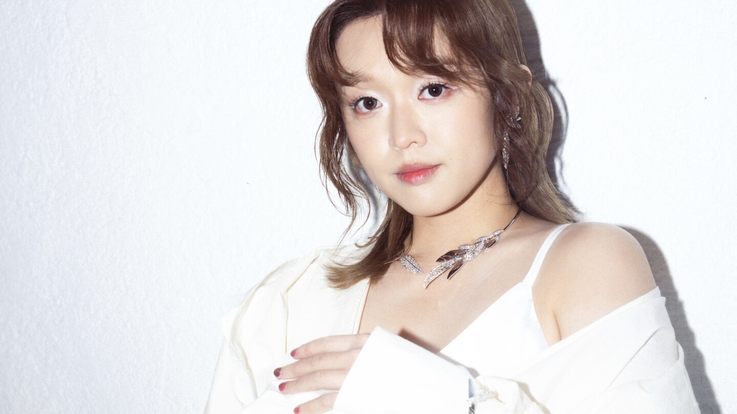 asian-artists-global-crossover