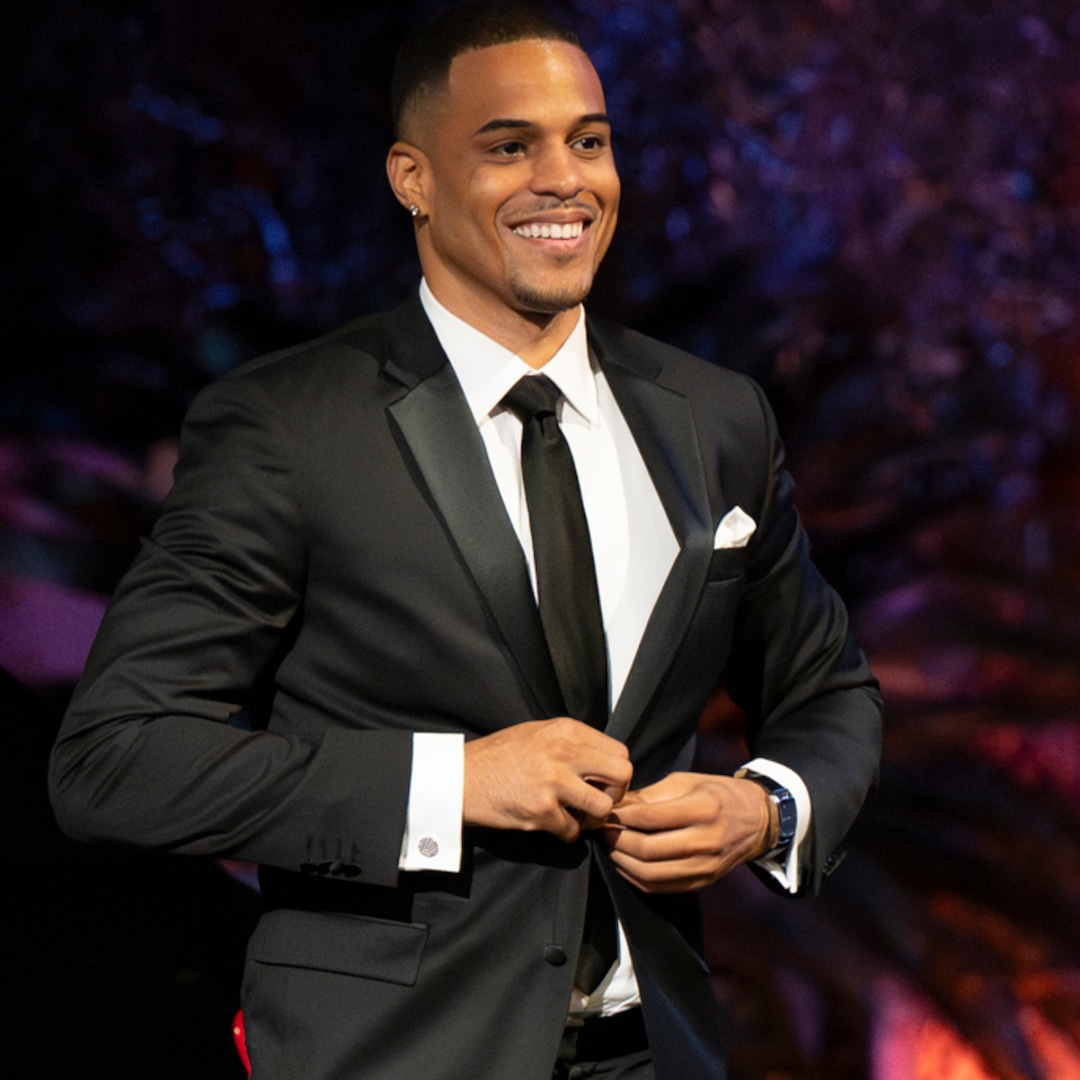 bachelor-grant-ellis-final-rose-ceremony