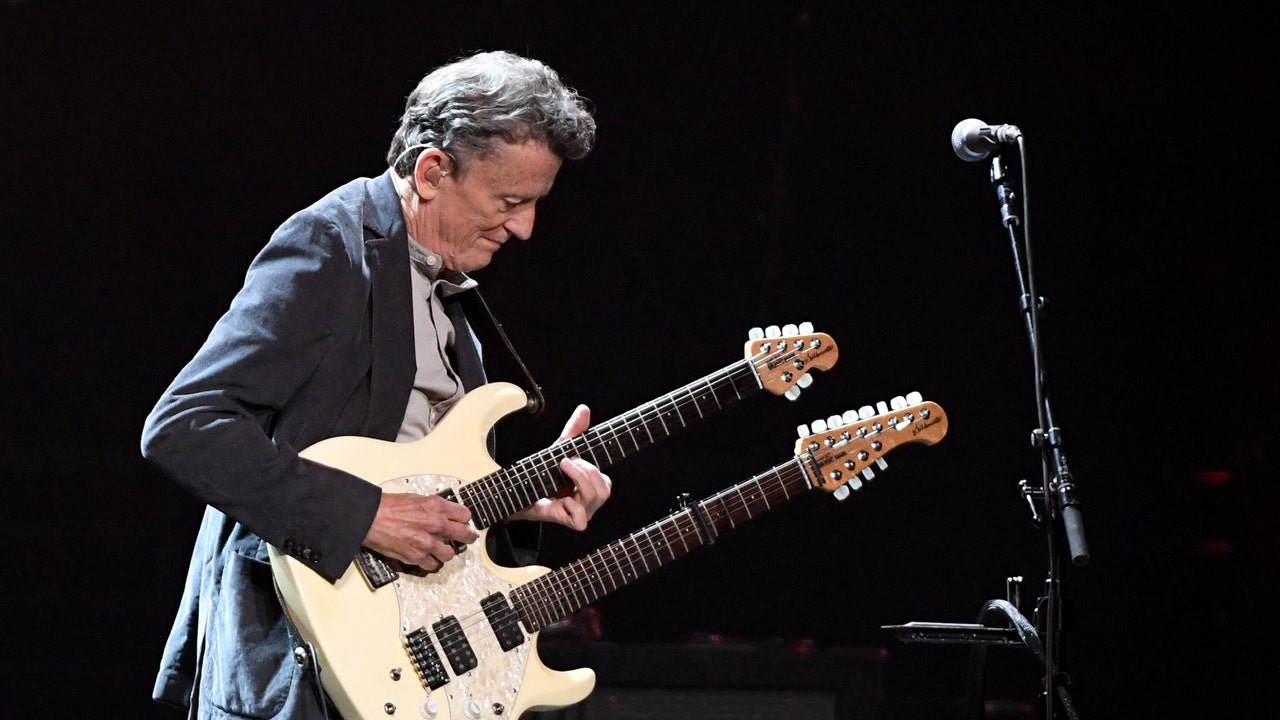 eagles-guitarist-parkinsonism-retirement