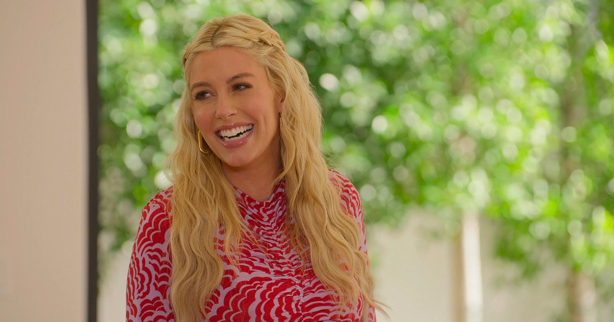 heather-rae-el-moussa-selling-sunset-flip-off