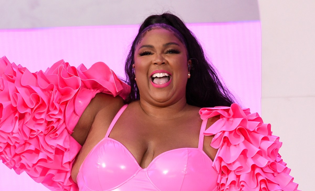 lizzo-beverly-hills-mansion