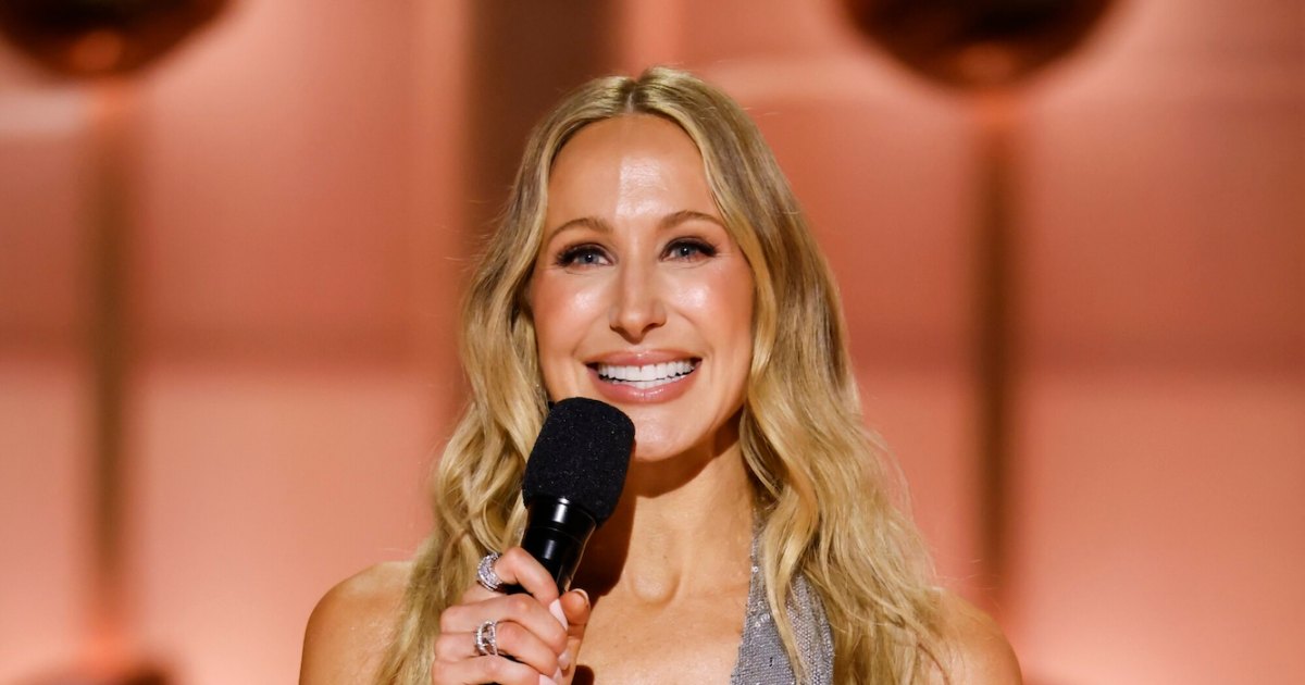 nikki-glaser-golden-globes-hosting