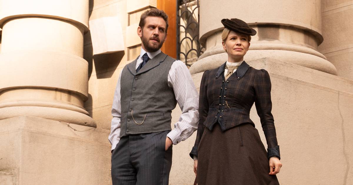 romance-blake-eliza-love-triangle