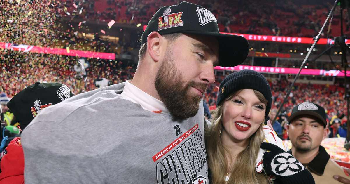 taylor-swift-chiefs-game-engagement-ring