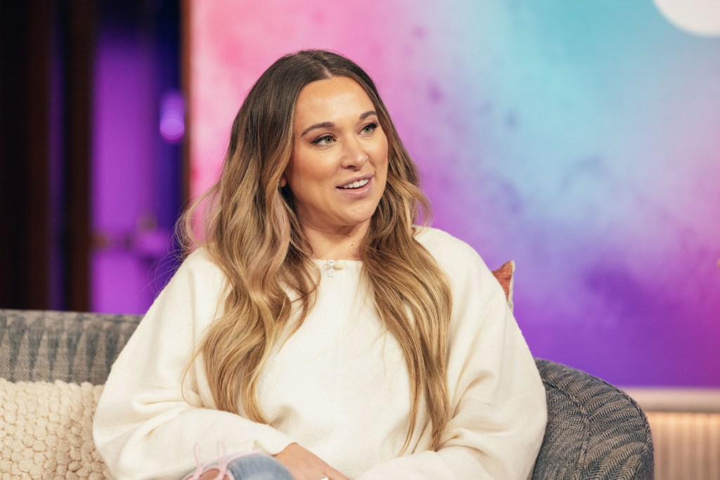 ashley-flowers-audiochuck-investment