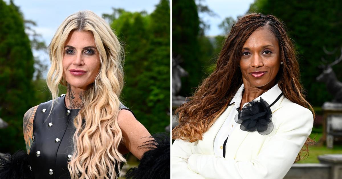 carolyn-danielle-reunion-secrets