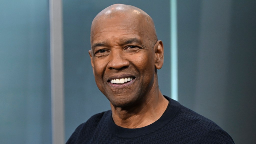 denzel-washington-tongue-injury-othello