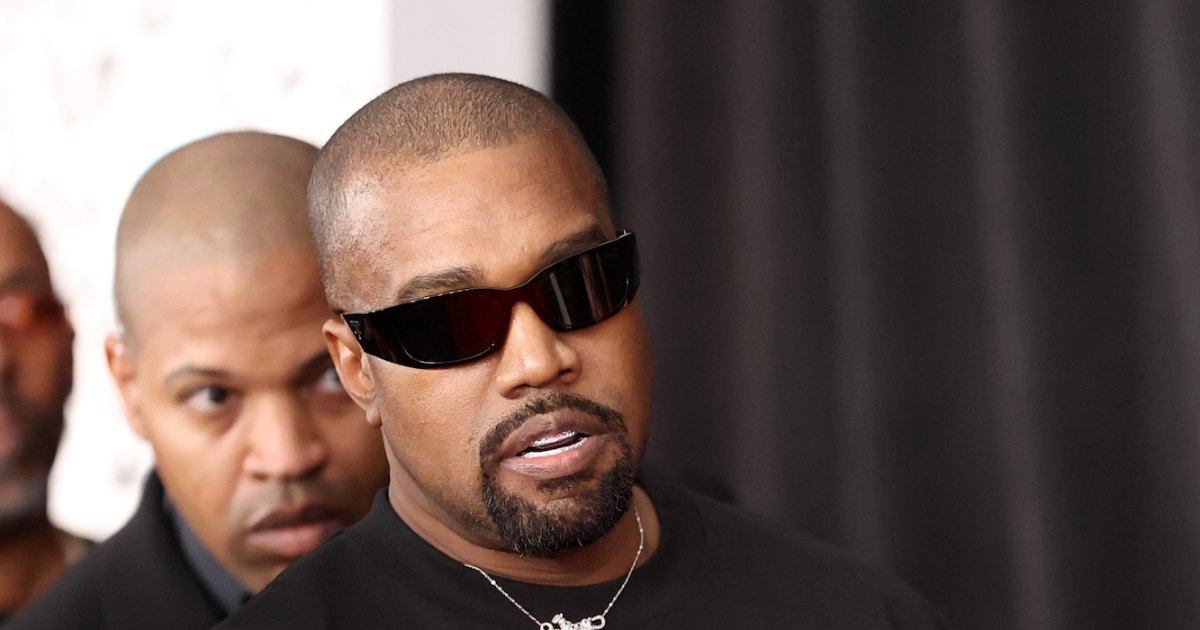 kanye-west-supports-diddy-legal-issues