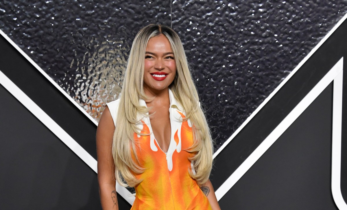 karol-g-hairstyle-transformation