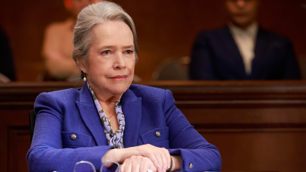 kathy-bates-critics-choice-award-broadcast-television