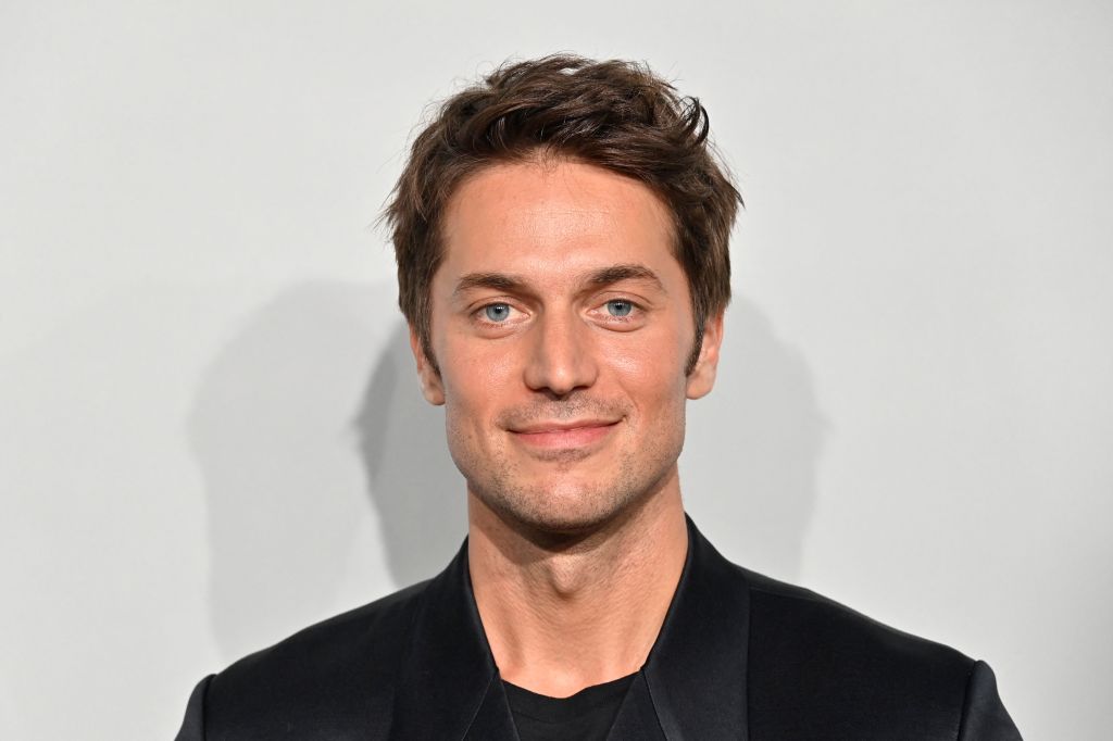 lucas-bravo-emily-in-paris-anonymous-content