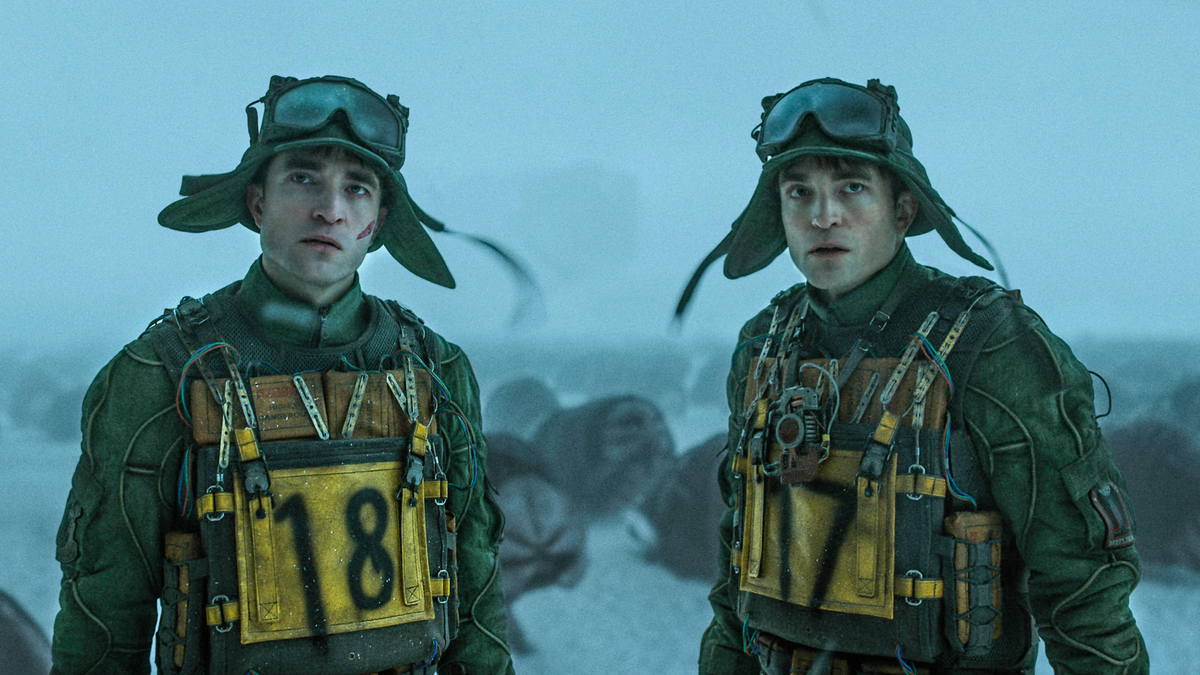 mickey-17-space-adventure