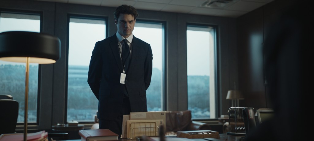 noah-centineo-the-recruit-season-2