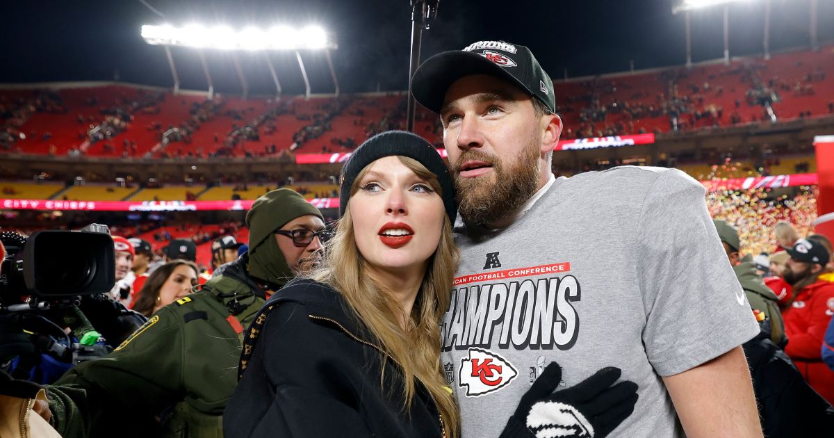 taylor-swift-travis-kelce-super-bowl-2025