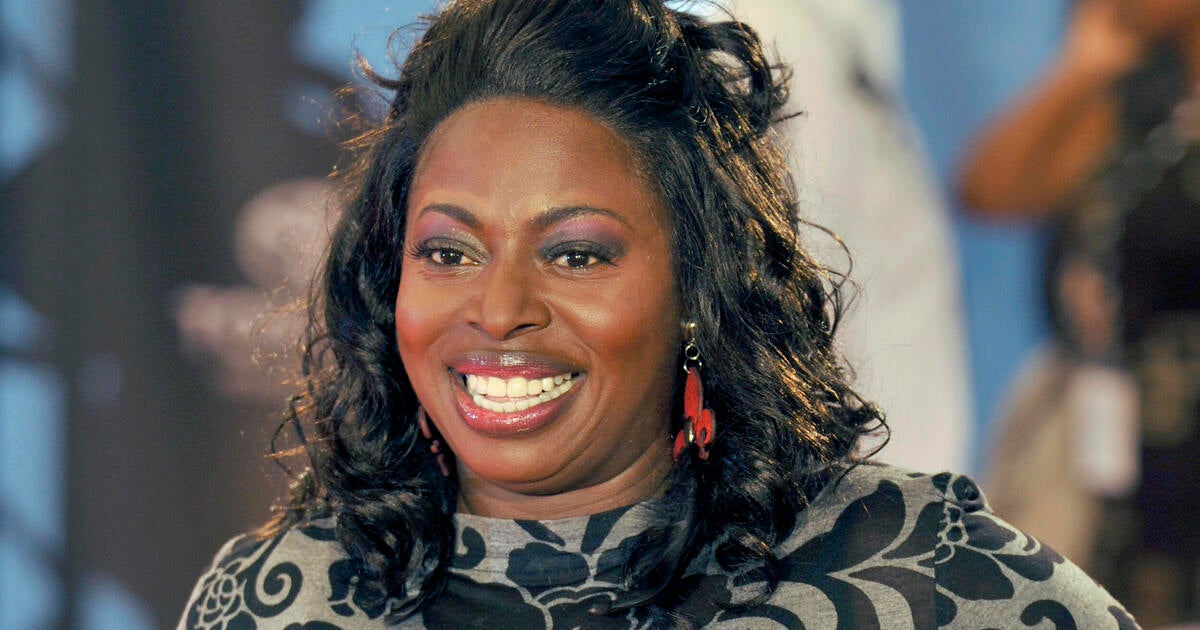 angie-stone-soul-singer-car-accident