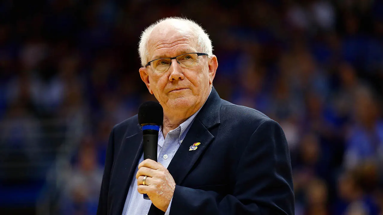 bob-davis-legacy-kansas-broadcaster