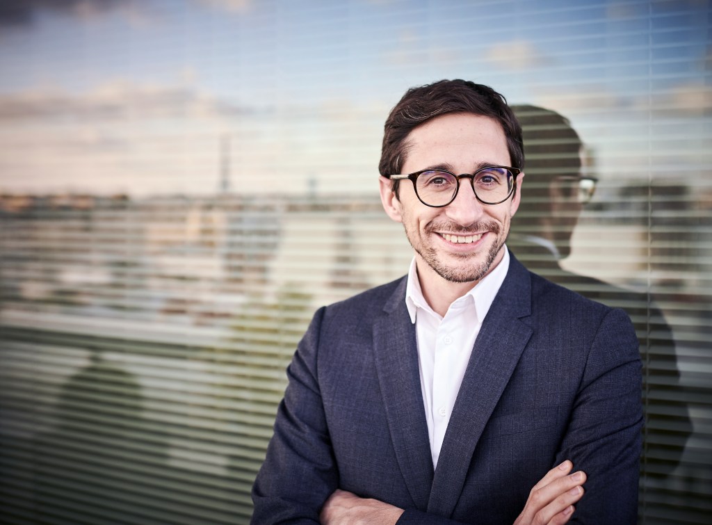 newen-rebrand-pierre-branco