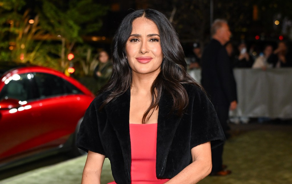 salma-hayek-hollywood-older-actresses