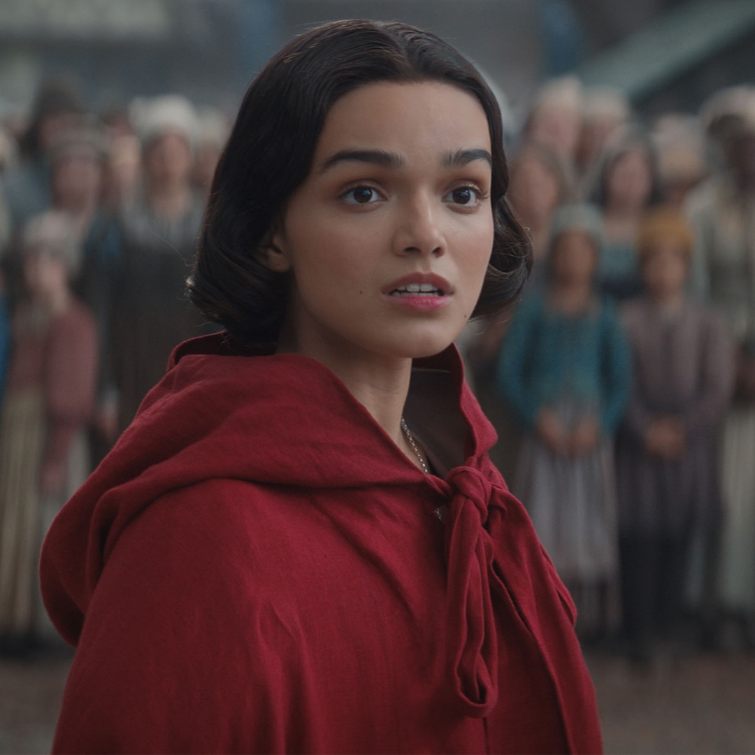 snow-white-rachel-zegler-gal-gadot-feud