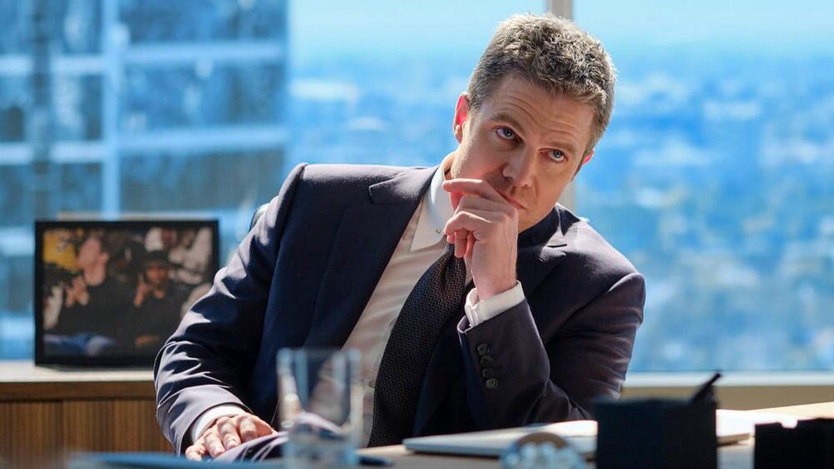 suits-la-episode-3-watch