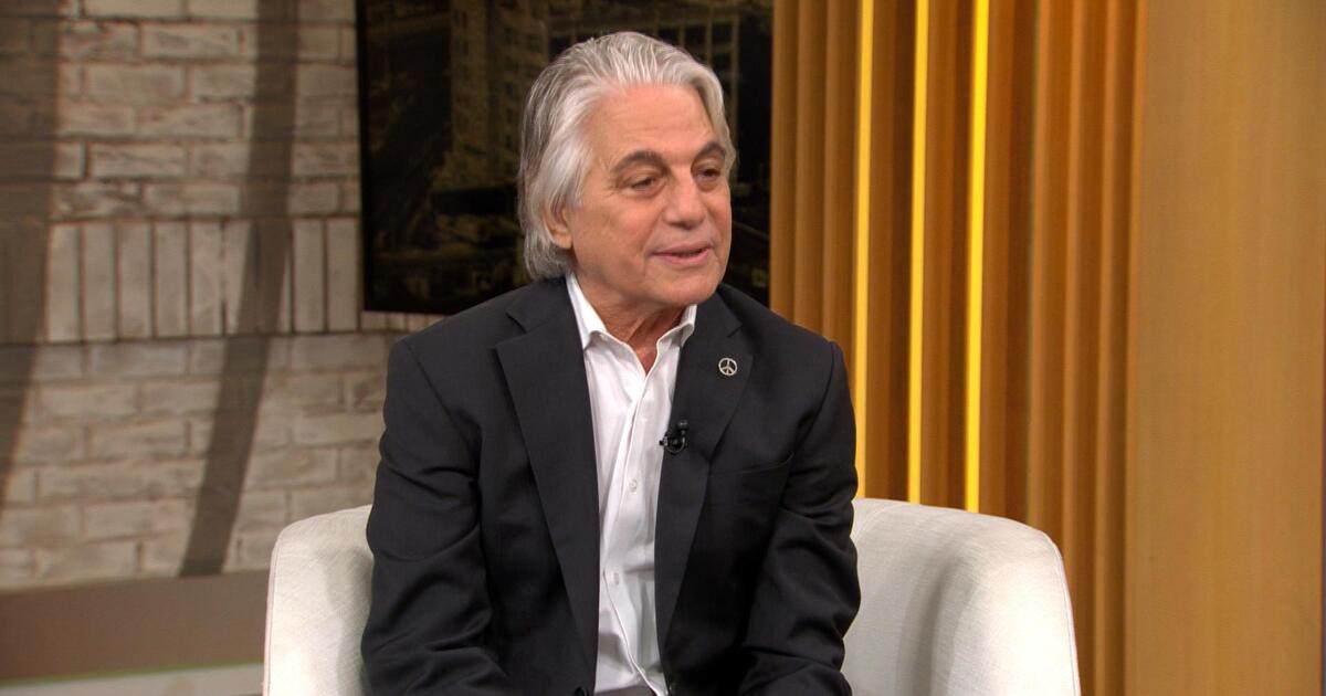 tony-danza-mob-boss-raising-kanaan