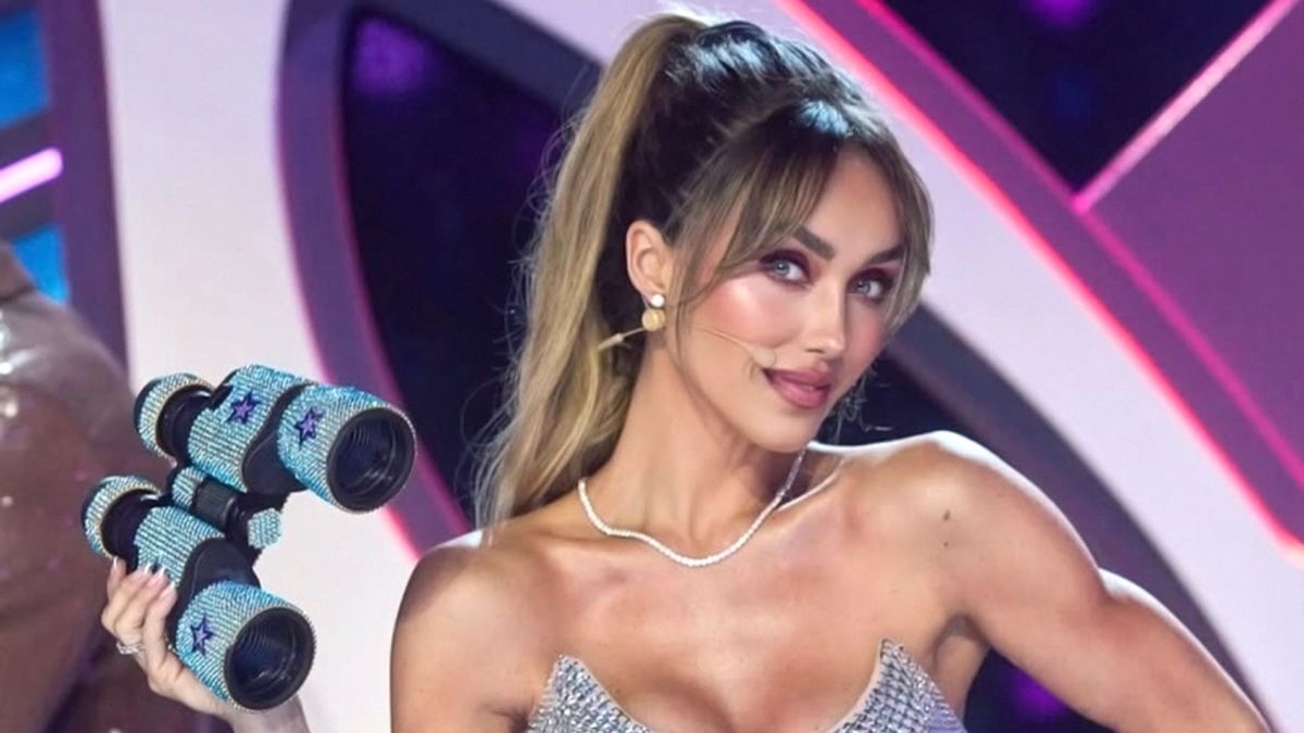 anahi-hearing-loss-challenges