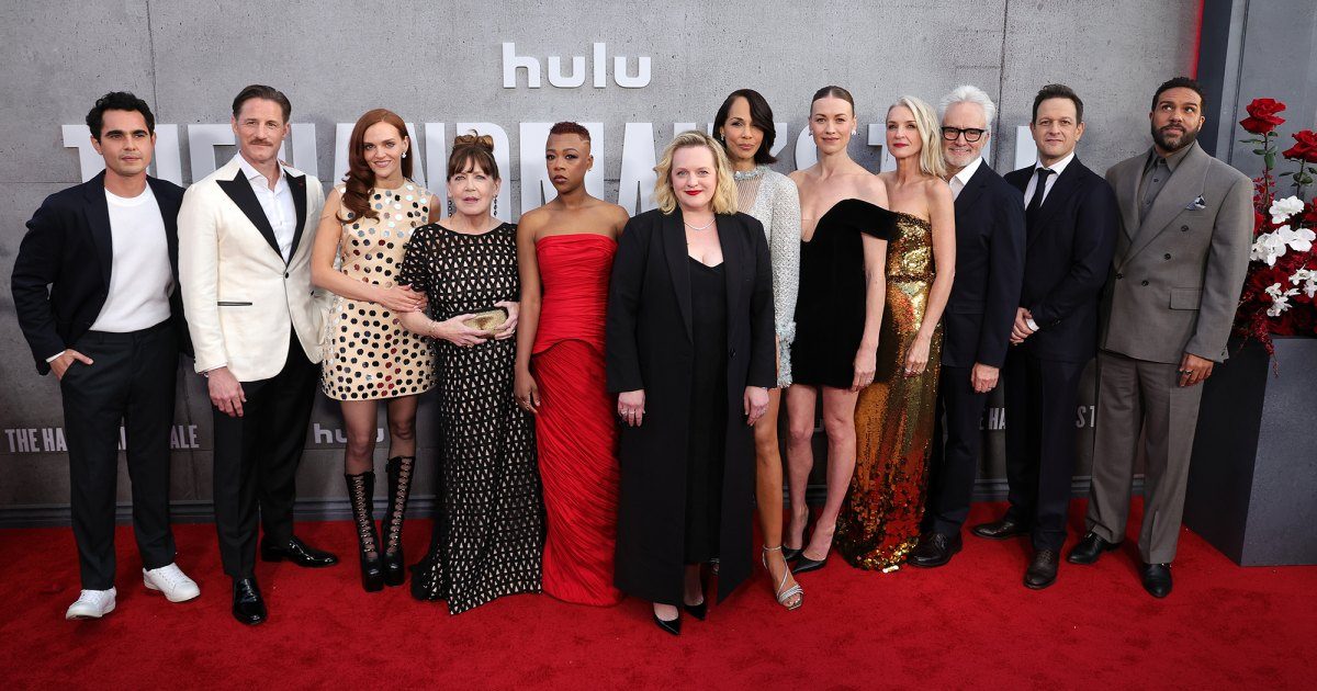 handmaids-tale-costumes-revealed