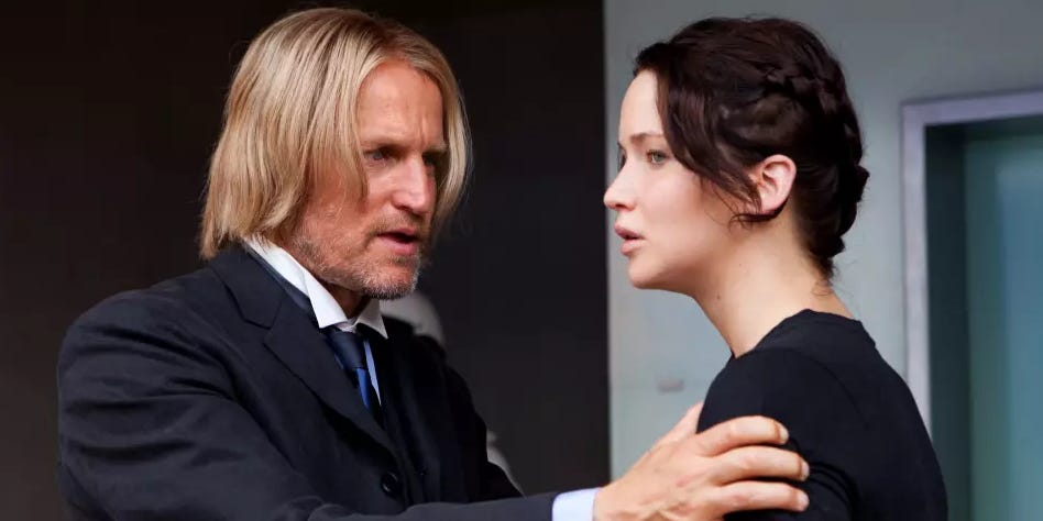 haymitch-katniss-sunrise-reaping