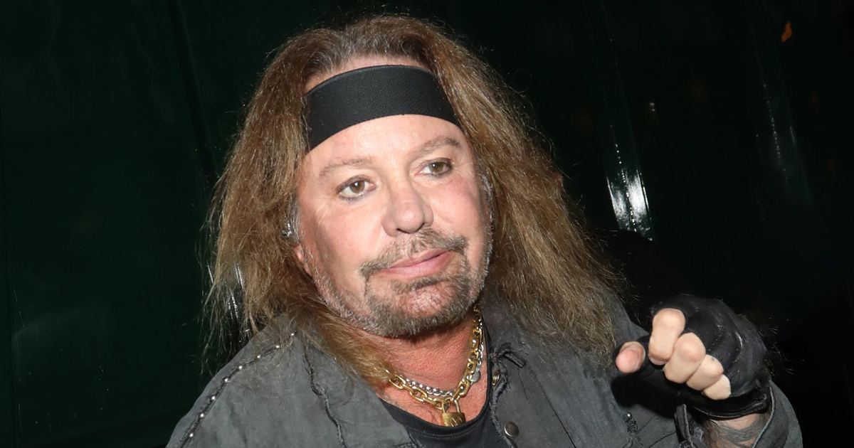 motley-crue-vince-neil-health