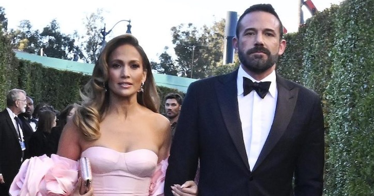 ben-affleck-jennifer-lopez-beverly-hills-price-cut
