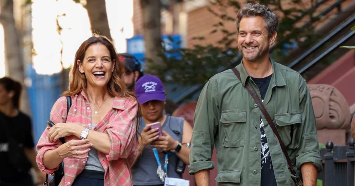 katie-holmes-joshua-jackson-happy-hours