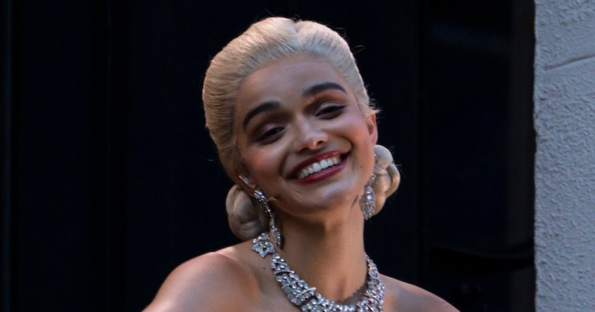 rachel-zegler-evita-performance
