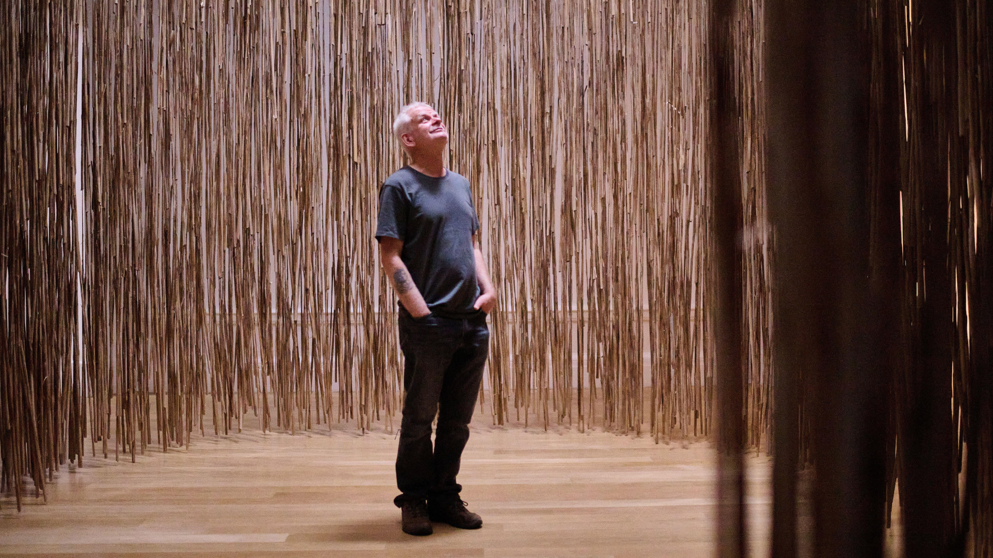 andy-goldsworthy-art-exhibition