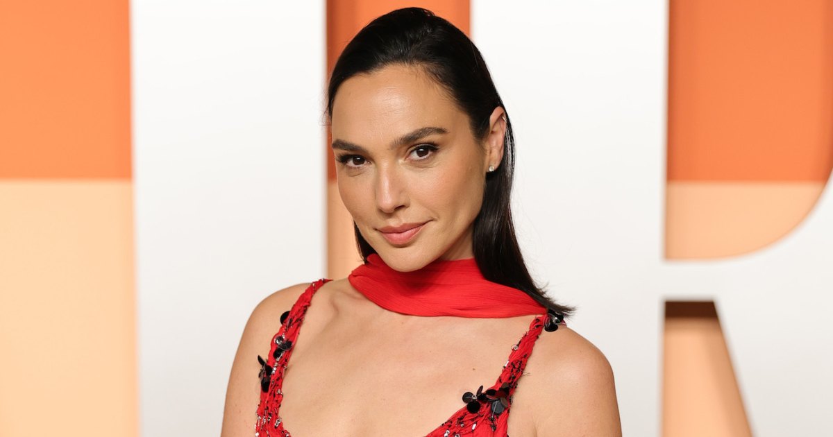 gal-gadot-snow-white-box-office