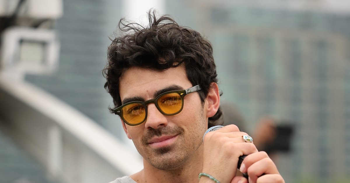 joe-jonas-mile-high-club