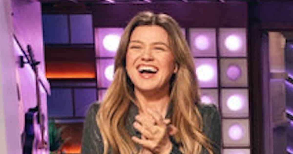 kelly-clarkson-season-7-premiere