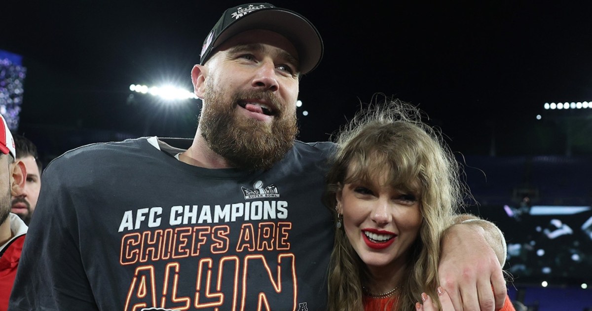taylor-swift-new-heights-podcast