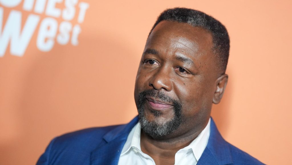 wendell-pierce-the-wire-reboot